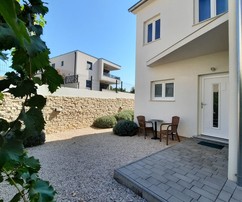 Home for sale in Vodice just steps from the beach