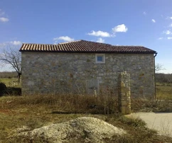 Kamenný dom s bazénom na predaj v Istrii v Chorvátsku
