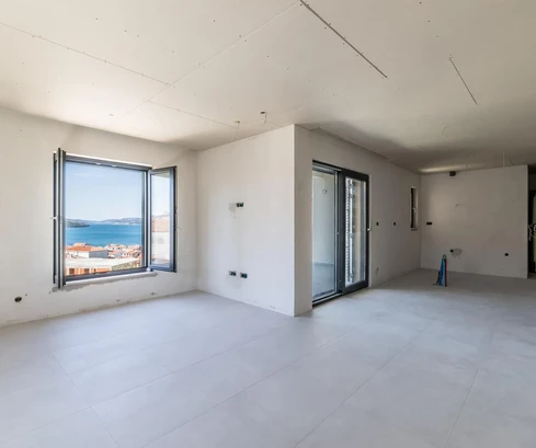 Čiovo, Okrug Gornji | Vente exclusive, appartement de deux pièces au premier étage avec vue sur la mer