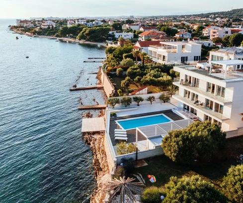 Villa fronte mare a Zara