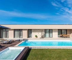 Maison de luxe de plain-pied à vendre à Kaštelir-Labinci en Croatie