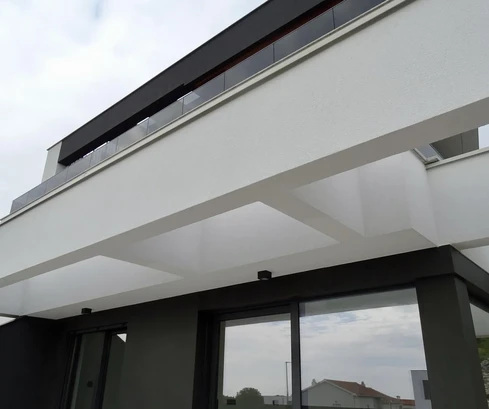 Three-bedroom apartment with a well and a cellar for sale in Krk in Croatia