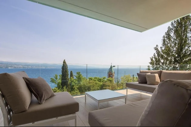 Appartamento di lusso in vendita a Opatija Punta Kolova in Croazia