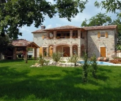 Villa en pierre d'Istrie, villa avec piscine, région de Poreč.