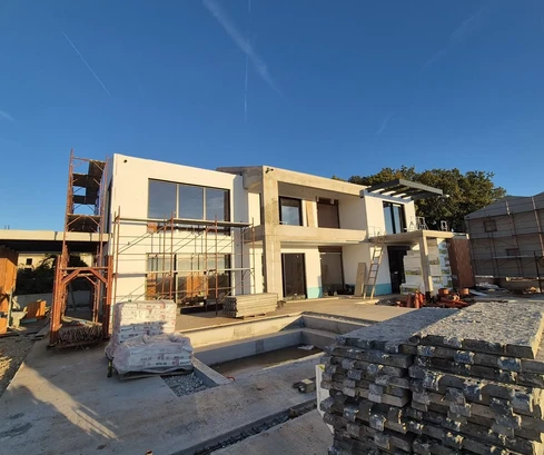 Vila s panoramatickým výhľadom na predaj v blízkosti Svätého Lovreča v Chorvátsku