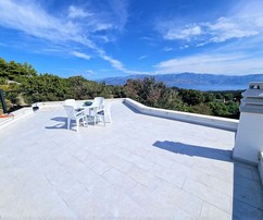 Villa en la isla de Brac con piscina y vistas impresionantes