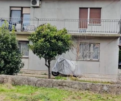 Grobnik, Dražice, house with two apartments 161 m², garages and spacious yard