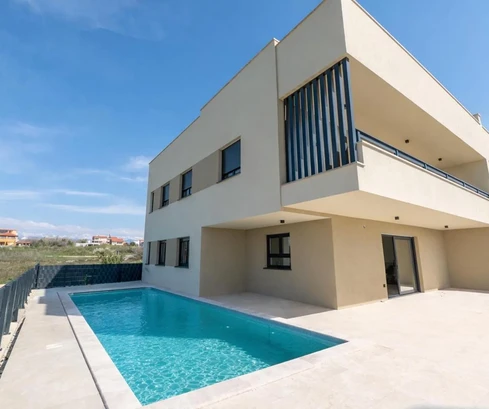 Zadar, Vrsi, NOWA INWESTYCJA, piękne trzypokojowe mieszkanie na parterze z basenem