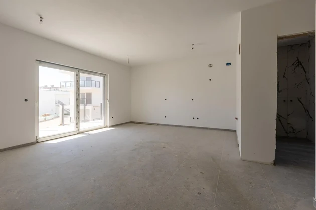 Istria, Zambratija - Apartamento de dos dormitorios en el primer piso, dos terrazas, cerca del mar
