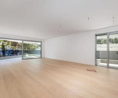 NEUE LUXUSWOHNUNG MIT GARTEN, IN ATTRAKTIVER LAGE, 500 M VOM STRAND ENTFERNT!