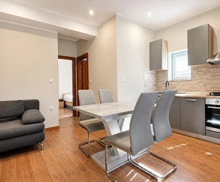 Zadar, Privlaka, dvojdom s dvoma bytmi, 140 m od mora