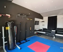 Villa moderna con piscina en venta en Barban, Croacia