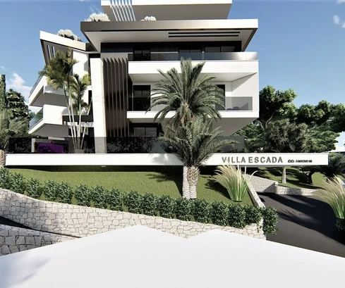 EXCLUSIVA VILLA URBANA CON PISCINA Y VISTAS PANORÁMICAS AL MAR, EN UNA UBICACIÓN ATRACTIVA.