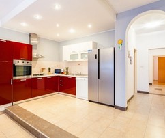 Luxusvilla direkt am Meer mit Pool in einer ruhigen Bucht auf Korčula