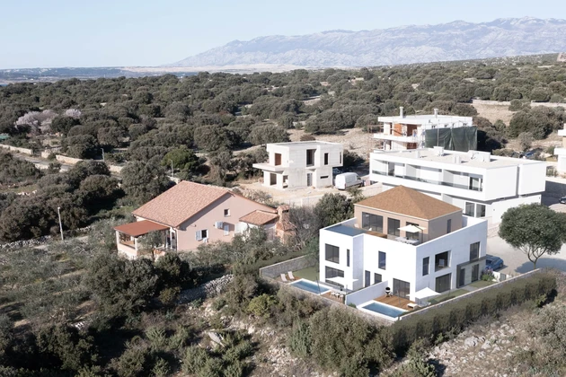 Luxuriöse Maisonette-Wohnung mit Infinity-Pool und spektakulärer Aussicht, Mandre, 200 m², NEUBAU