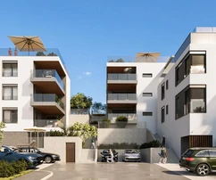 Apartamento de tres dormitorios con piscina en venta en Primošten, Croacia