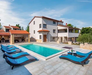 Pula, Premantura - Elite-residenz mit pool