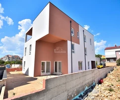 Vodice - ático S4, a 400 m del mar