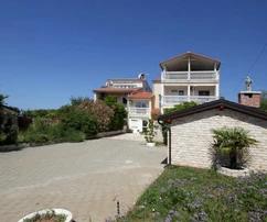 Istria, Banjole: Apartmánový dom blízko mora