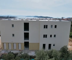Vodice - Wohnung S1 mit Garten 133m2, 500m vom Zentrum entfernt