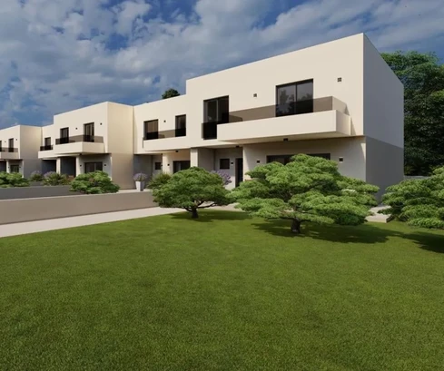 NEW HOUSE IN A ROW WITH GARDEN, IN A QUIET LOCATION!