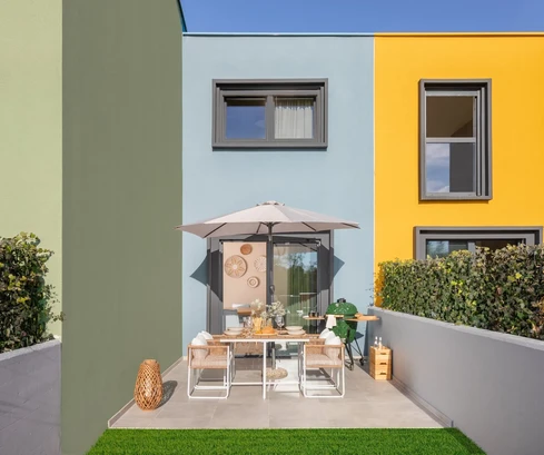 Poreč, Veli Maj: Modern sorházak tengerre néző kilátással