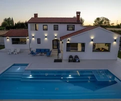 Istria, Buzet: Villa affascinante con viste mozzafiato