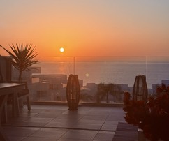 Chránený panoramatický výhľad na more, turistická licencia, pešia vzdialenosť od pláže