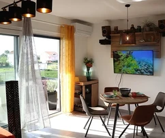 Квартира, 2 комнаты, Затон, 100 м от моря, 48,43 м² + терраса на крыше