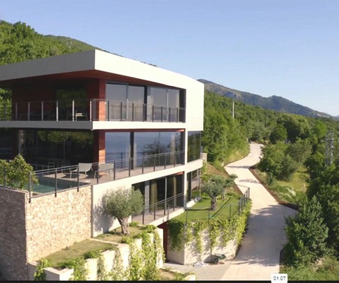 Exclusive Villa with Panoramic Sea View and Premium Amenities