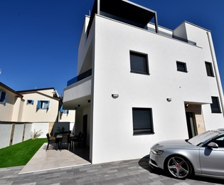 Casa di lusso in vendita a Srima