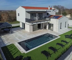 Poreč, Istrie - Nouvelle villa avec piscine