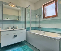 Spaziosa villa con piscina in vendita a Svetvinčenat in Croazia