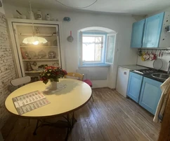 DUPLEX APARTMENT WITH SEA VIEW, IN THE HEART OF THE OLD TOWN, 20 M FROM THE BEACH!