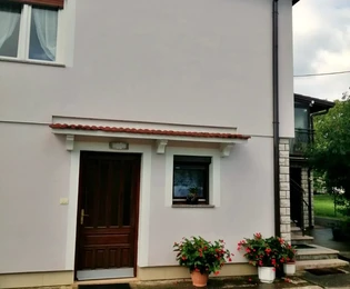 Finida, Umag: Przestronny dom z czterema apartamentami