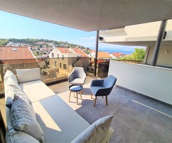 Luxuriöse Apartments auf Brač in Strandnähe zu verkaufen