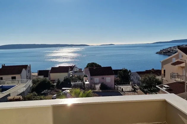 Čiovo, Okrug G., apartamento de 3 dormitorios de 99 m², edificio nuevo, vistas al mar y a las islas