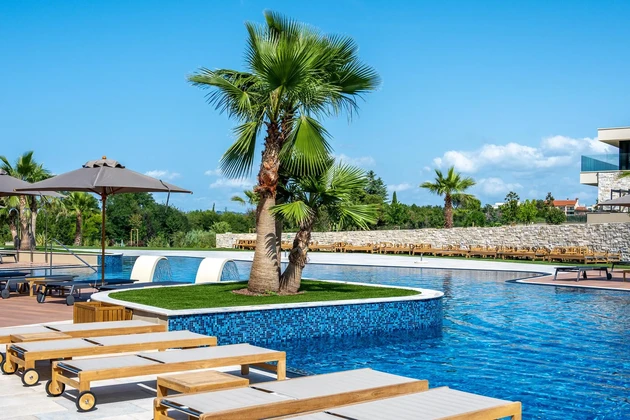Nowoczesne mieszkanie na sprzedaż w Petram Resort w Chorwacji