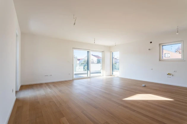 Vodice, NOVOSTAVBA, prostorný byt v centru, 117,53 m²