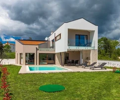 Istria, Krnica: Villa contemporanea con vista mare