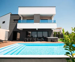 Two luxury villas for sale in Novalja in Croatia