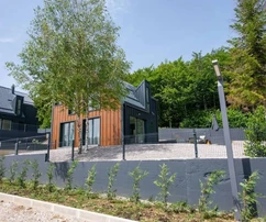 Luksusowe domy wypoczynkowe na sprzedaż w Ravna Gora w Chorwacji