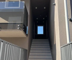 Spazioso appartamento con terrazze in vendita a Parenzo in Croazia