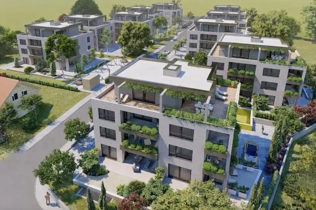 Penthouse mit Panoramablick über Kaštela zu verkaufen in Kroatien