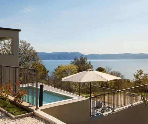 Villa con piscina in vendita vicino a Labin in Croazia
