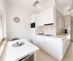 Malinska - Apartamento renovado con jardín