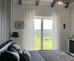 Luksusowa willa z panoramicznym widokiem na sprzedaż w Grožnjanie w Chorwacji