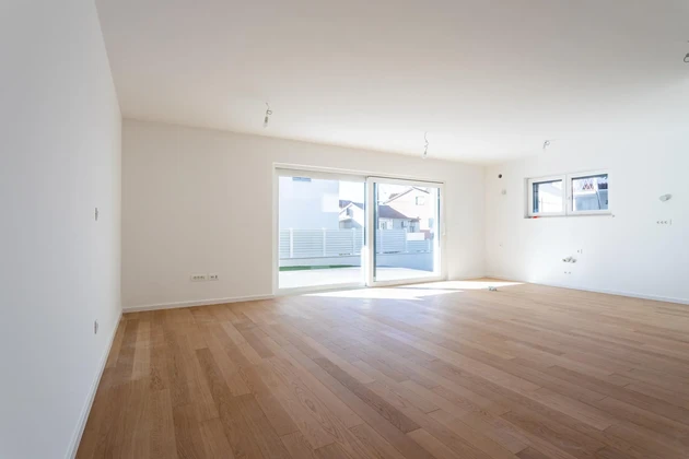 Vodice, NOVOSTAVBA, prostorný byt se zahradou v centru města, 148,24 m²