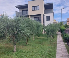 Casa Kaštel Štafilić, Kaštela, 395 m²