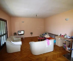 Dom na predaj Privlaka 465 m²